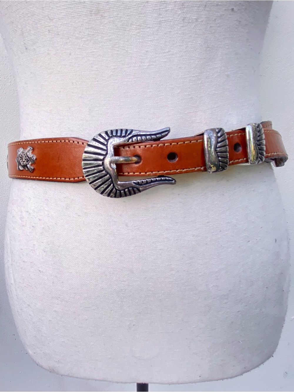 Appaloosa Trading Co. Handmade Brown Leather & Silver Tribal Animal Belt Small